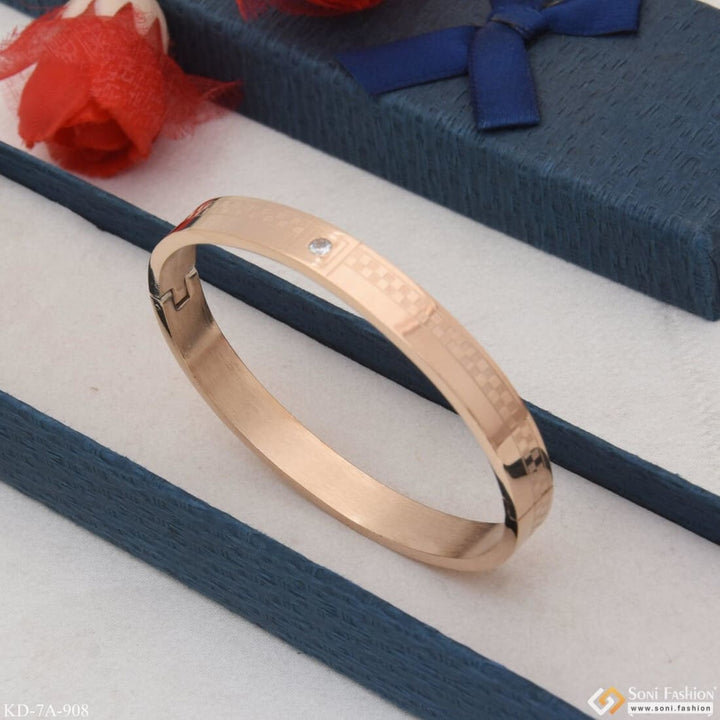 Expensive-looking Design High-quality Rose Gold Kada