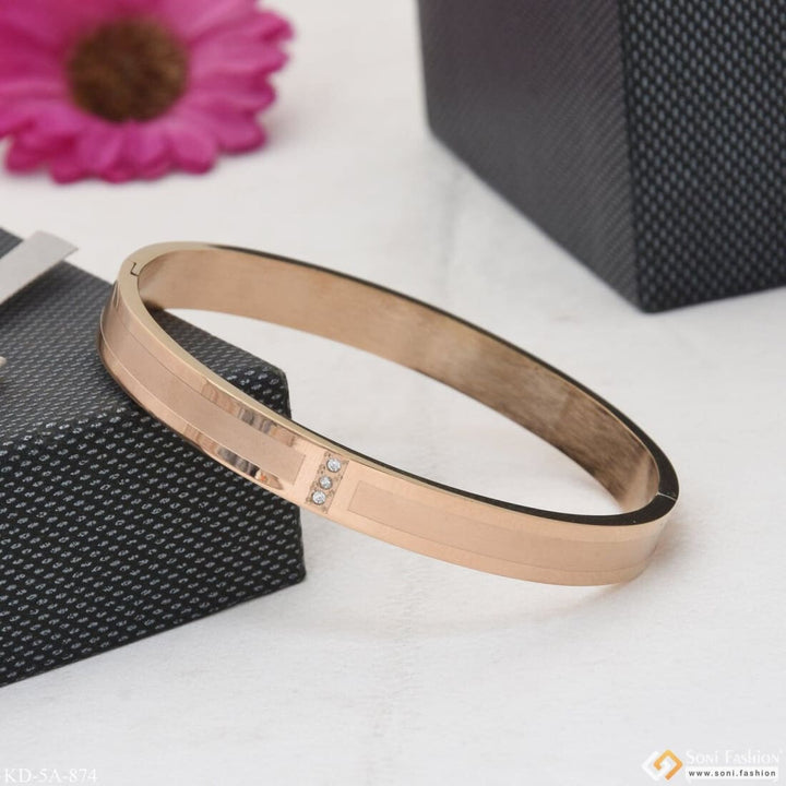 Fashion-forward Design High-quality Rose Gold Kada For Men