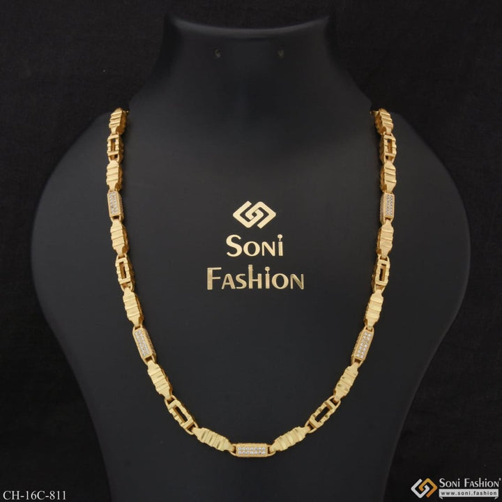 Glamorous Design With Diamond Funky Gold Plated Chain For