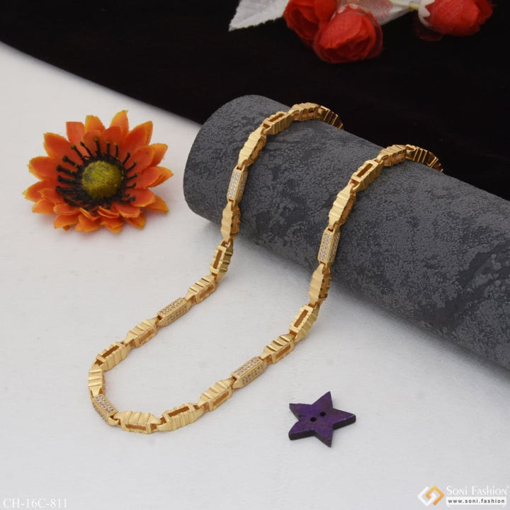 Glamorous Design With Diamond Funky Gold Plated Chain For