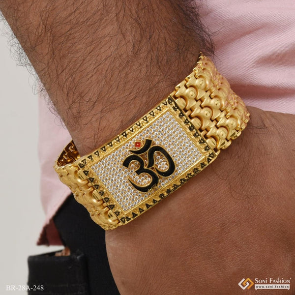 Glamorous Design Hand Made Black Om With Diamond Gold