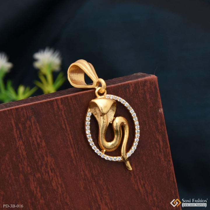 Goga high-quality eye-catching design golden color pendant