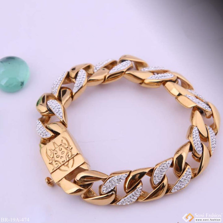 Big golden stainless steel superior quality bracelet