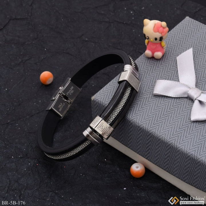 Small teddy bear sitting on black leather bracelet - High-quality Eye-catching Silver & Black Color Design Bracelet