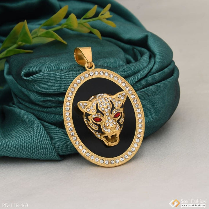 Jaguar with diamond fashionable design gold plated pendant