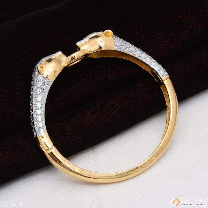 Jaguar dual face bracelet kada best quality golden & silver