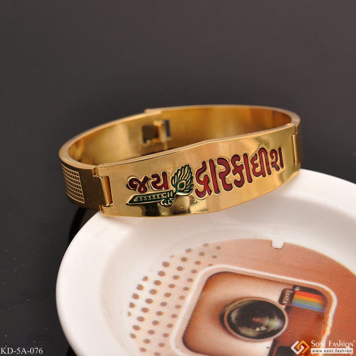 Jay Dwarkadhis Bracelet Kada Casual Design Gold Plated