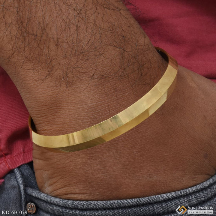 Gold plated Punjabi kada for men - Kada Chic Design