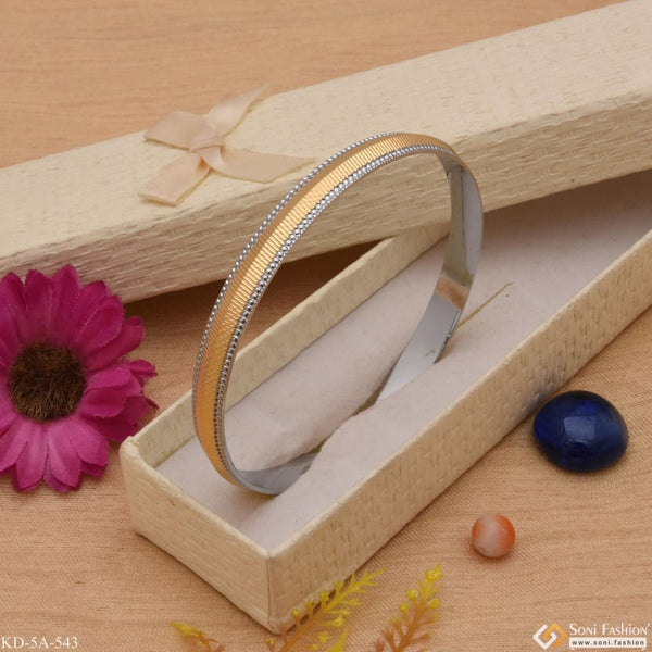 Line With Round Border Fashionable Design Golden & Silver