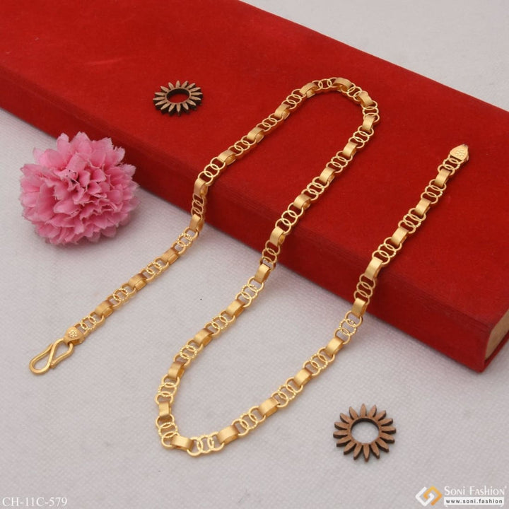 Linked Charming Design Premium-grade Quality Gold Plated