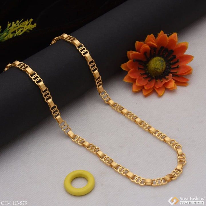 Linked Charming Design Premium-grade Quality Gold Plated