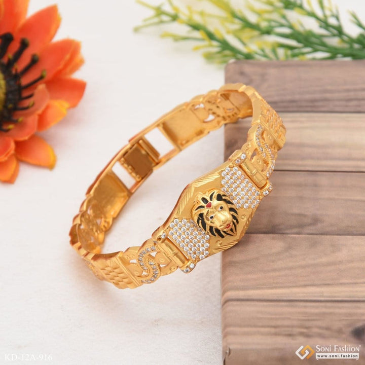 Lion with diamond superior quality hand-finished design kada