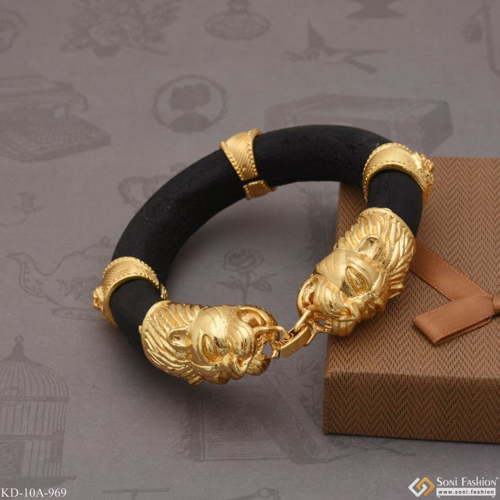 Lion Face Best Quality Elegant Design Gold Plated Genda