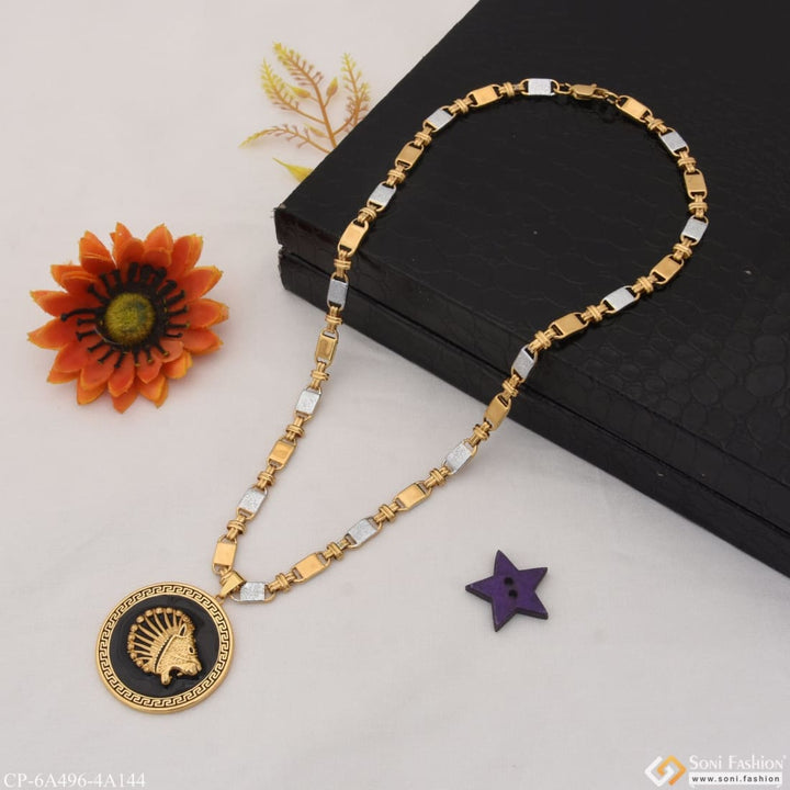 Lion fashion-forward design high-quality chain pendant combo