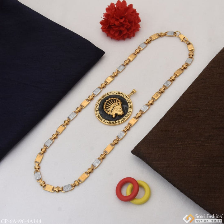 Lion fashion-forward design high-quality chain pendant combo