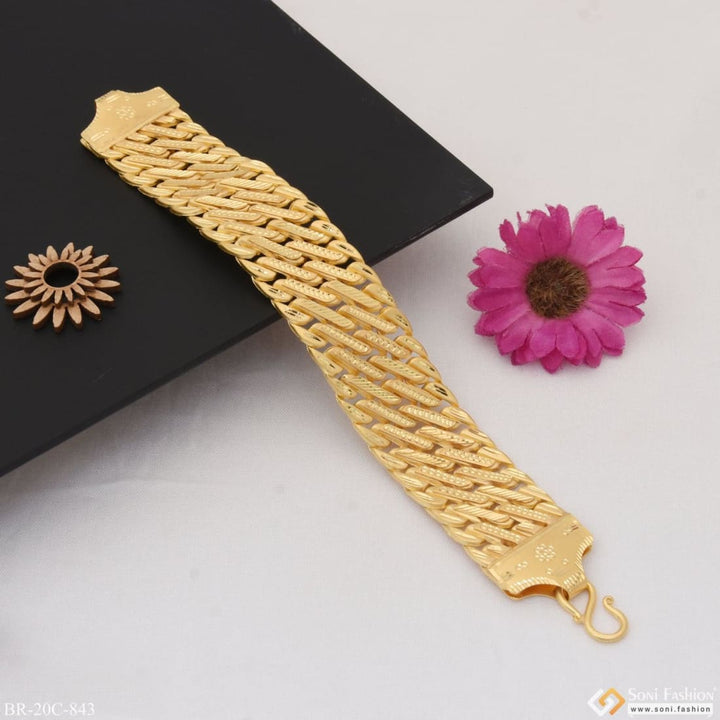 Pokal Classic Design Superior Quality Gold Plated Bracelet