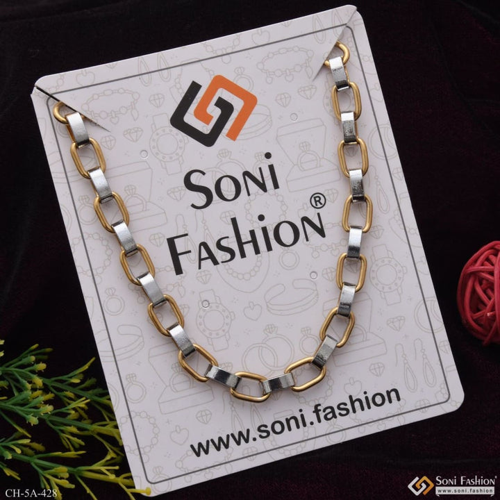 Ring Into Superior Quality Golden & Silver Color Chain