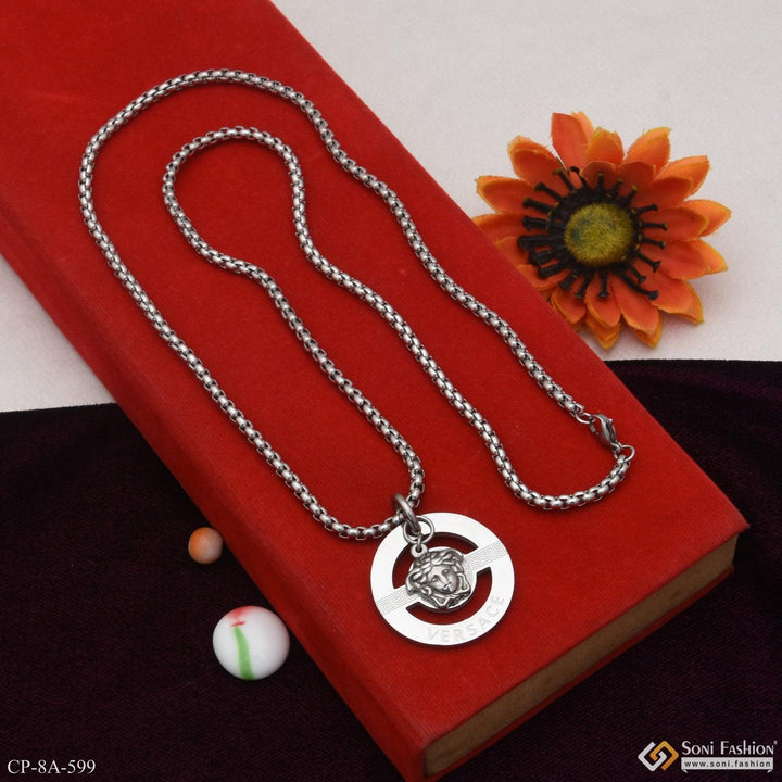 Round Shape Glittering Design Silver Color Chain Pendant