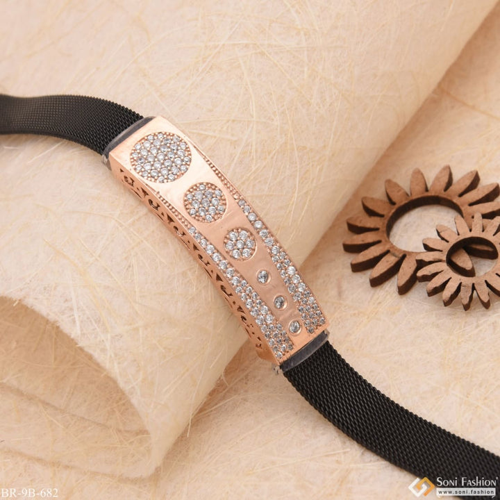 Rose gold bracelet with diamonds - Round With Diamond Cute Design Best Quality Rose Gold Bracelet For Men