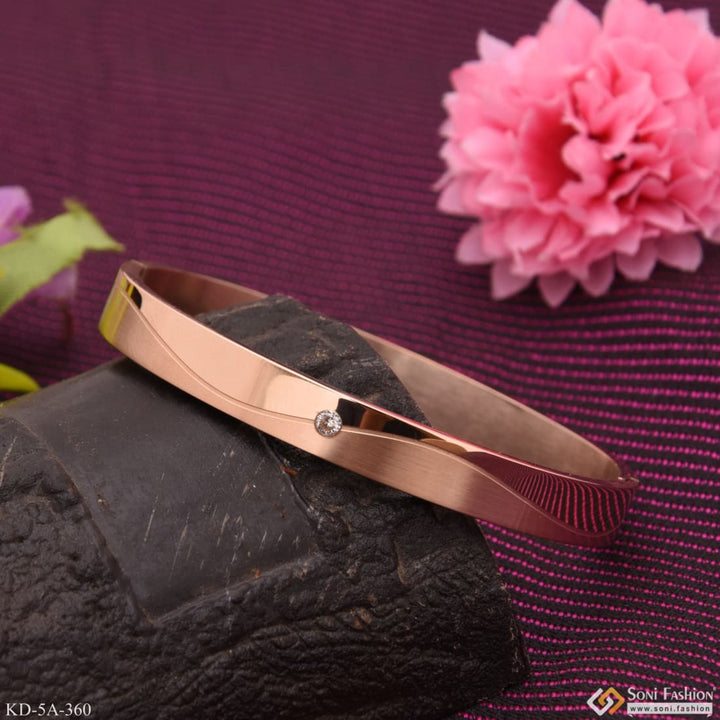 Stunning Design Superior Quality With Diamond Rose Gold