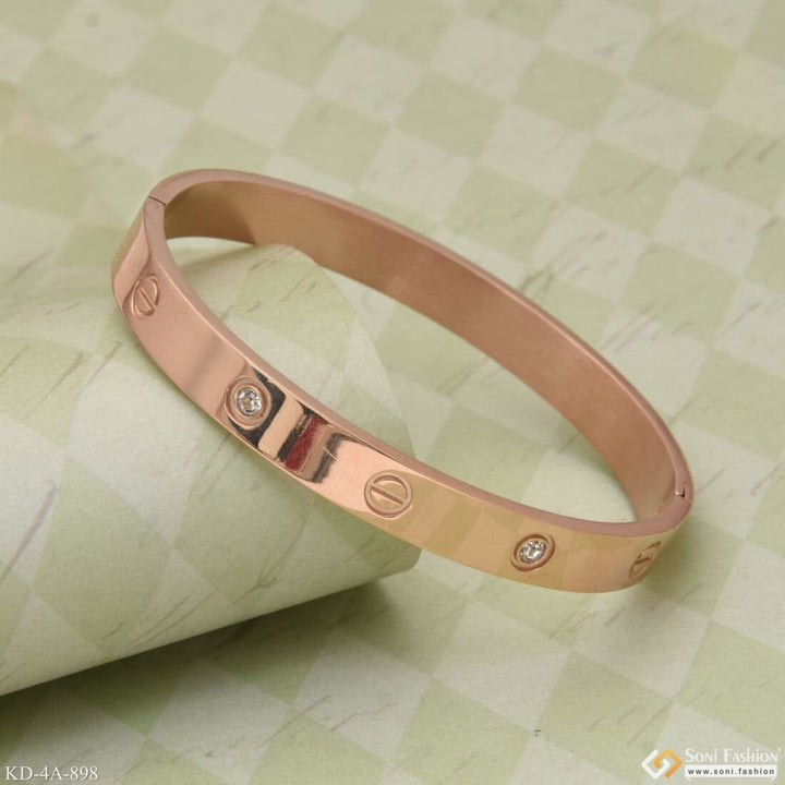 Superior Quality Graceful Design With Diamond Rose Gold