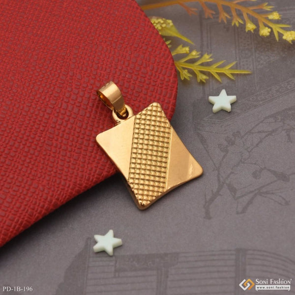 Superior quality high-class design golden color pendant for