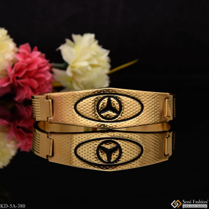 Triangle exquisite design high-quality golden color kada for