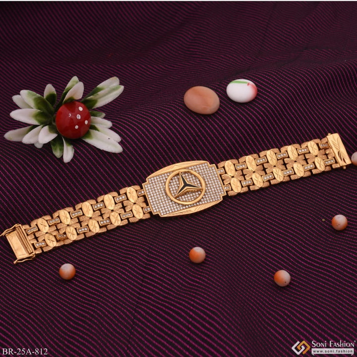 Gold bracelet with diamond clasp, Triangle Logo Glossy With Diamonds Attaractive Background Bracelet - Style A812.