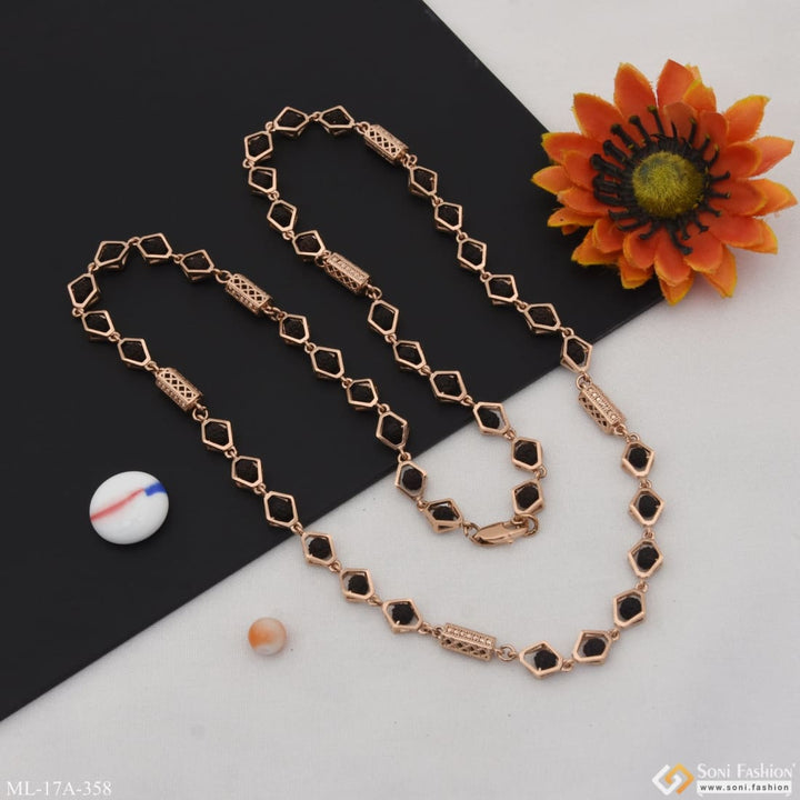 Unique Design Glittering Rose Gold Color Rudraksha Mala For