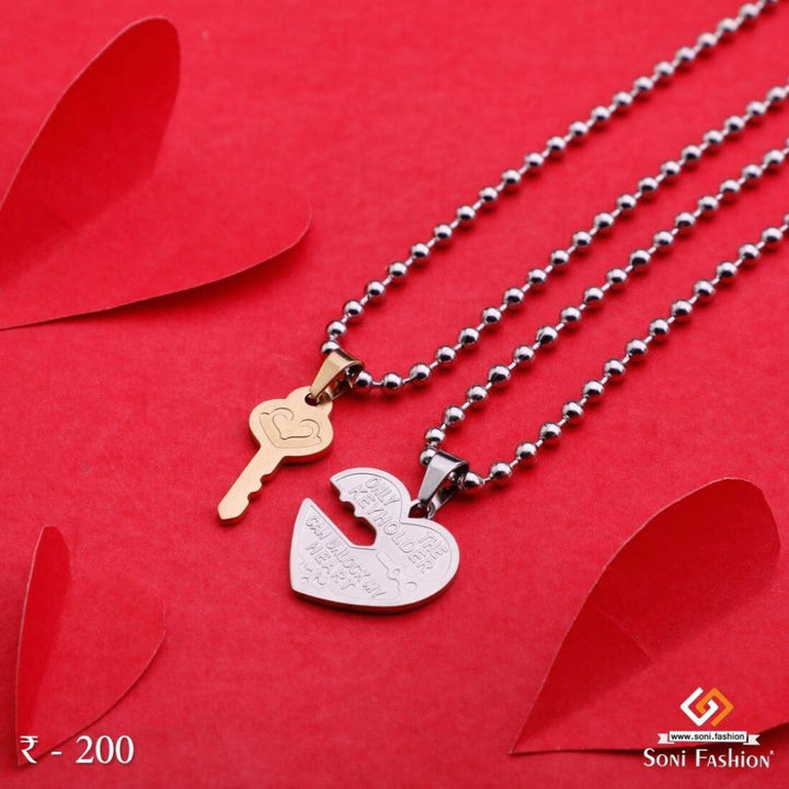 Unlock Hearth With Key Locket 2 Chain For Valentine Gift