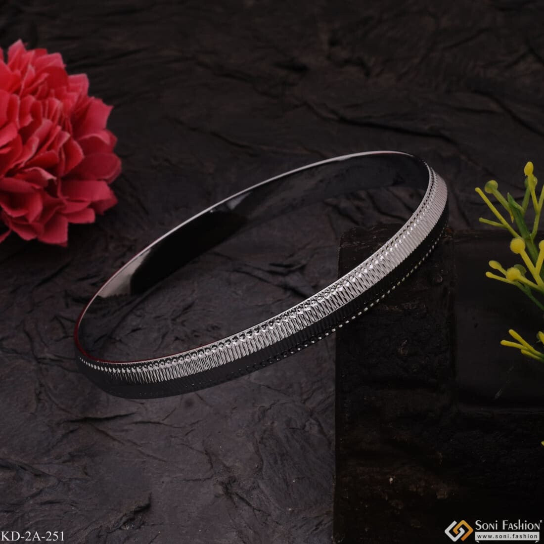 Very Best Punjabi Kada With Silver Color In Line Round Border