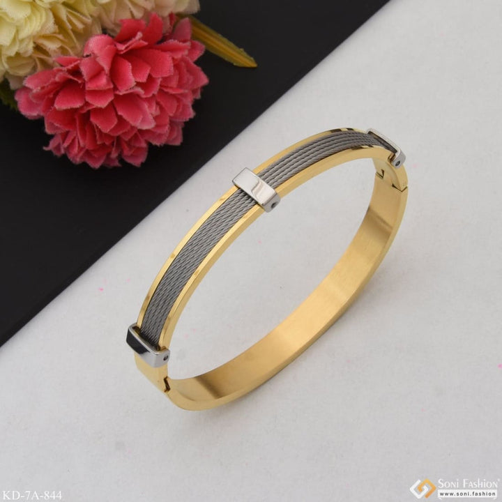 Wire-line golden color casual design premium-grade quality