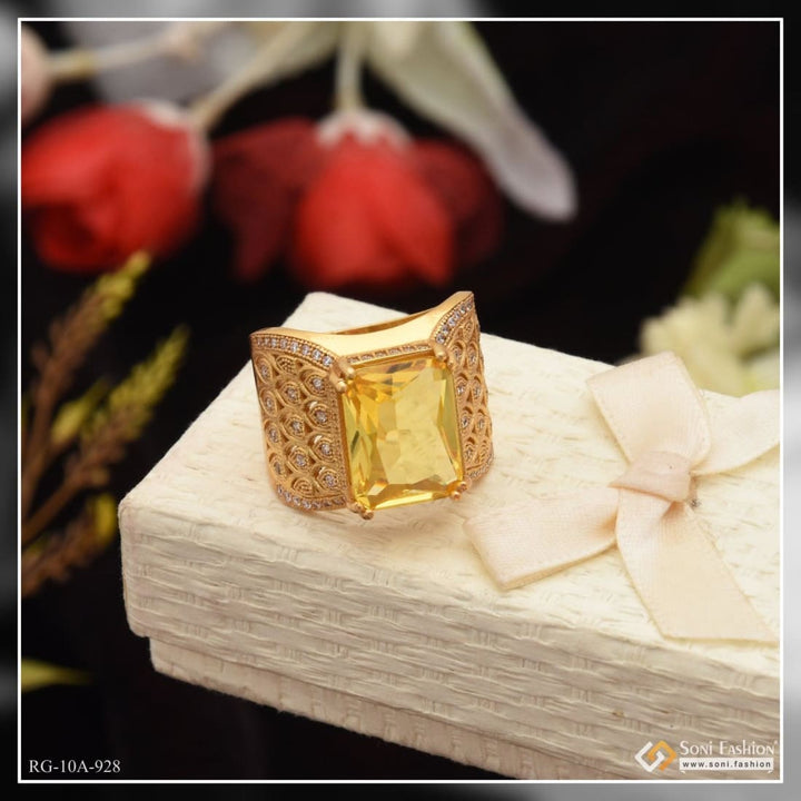 Yellow stone with diamond exceptional design high-quality