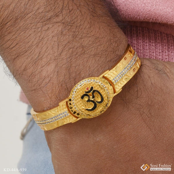 1 Gram Gold Plated Om Sophisticated Design Bracelet Kada for Men - Style A939